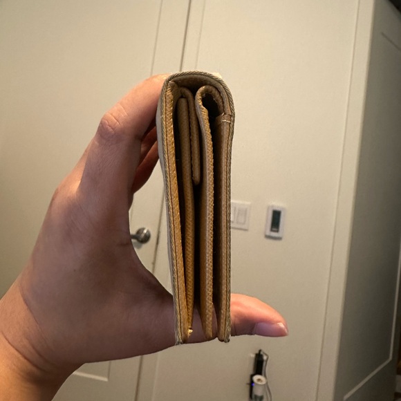 GUC Prada Bifold Wallet in Dust Bag - Picture 11 of 14